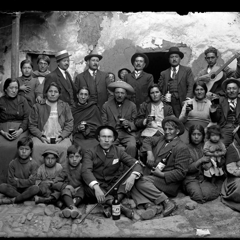 Fiesta familiar Cusco 1930